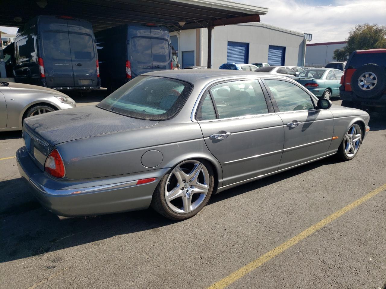 Lot #2970076306 2005 JAGUAR XJ8 L