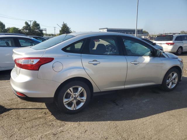 VIN 1FADP3F21DL240689 2013 Ford Focus, SE no.3