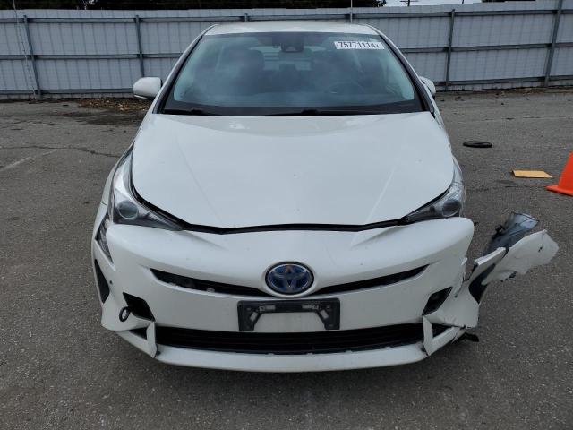 VIN JTDKARFU0J3055620 2018 Toyota Prius no.5