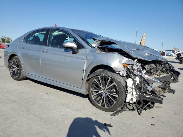 2018 TOYOTA CAMRY L - 4T1B11HK6JU556336