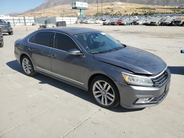 2017 VOLKSWAGEN PASSAT SEL - 1VWCT7A32HC065056