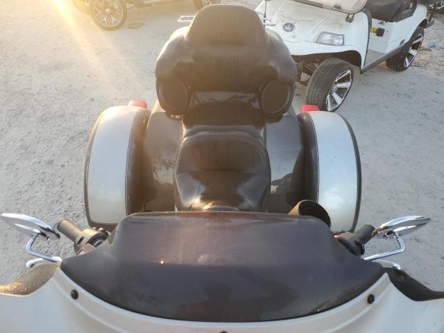 2023 HARLEY-DAVIDSON FLHTCUTG 1HD1MAF15PB855952