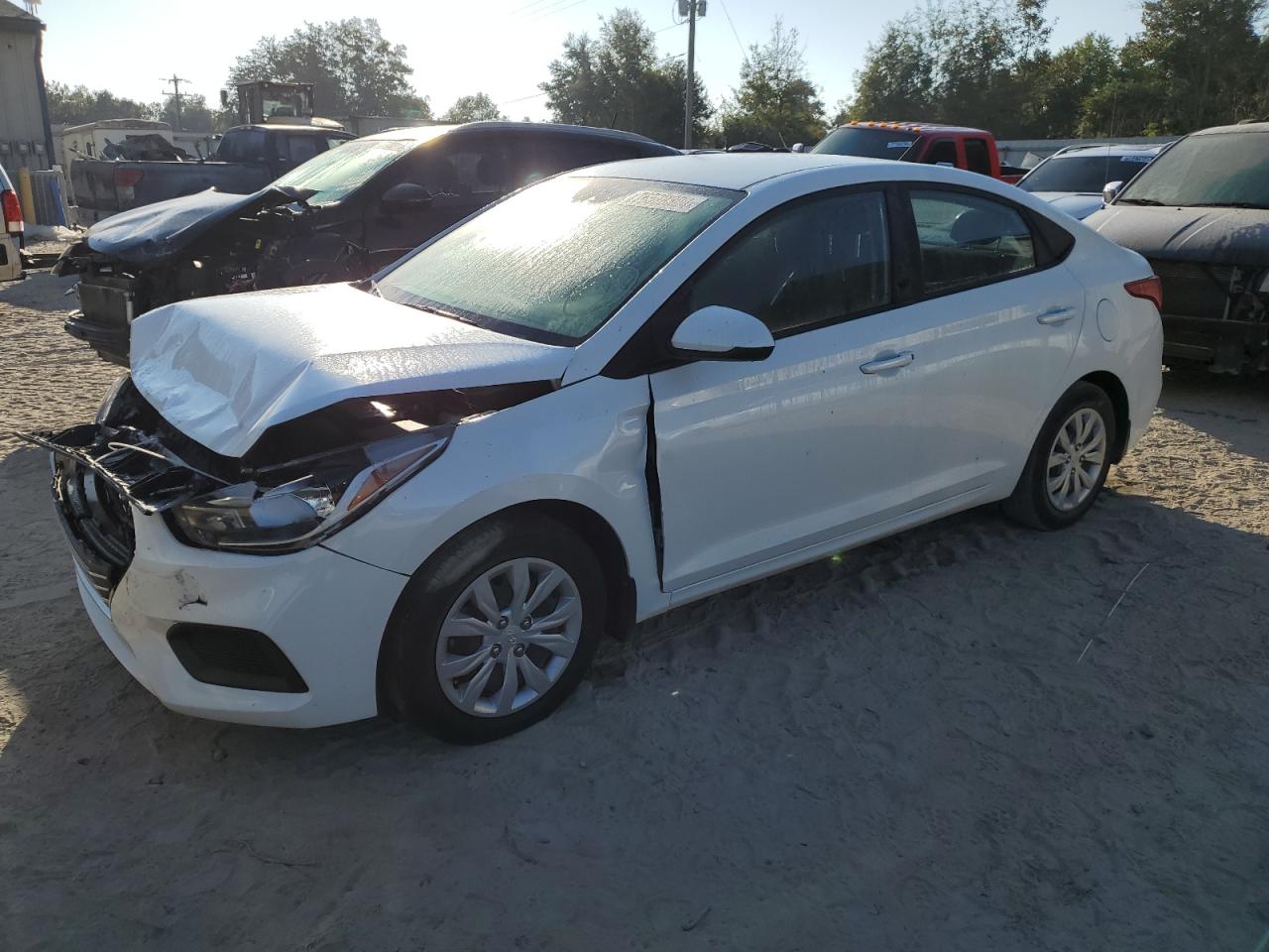  Salvage Hyundai ACCENT