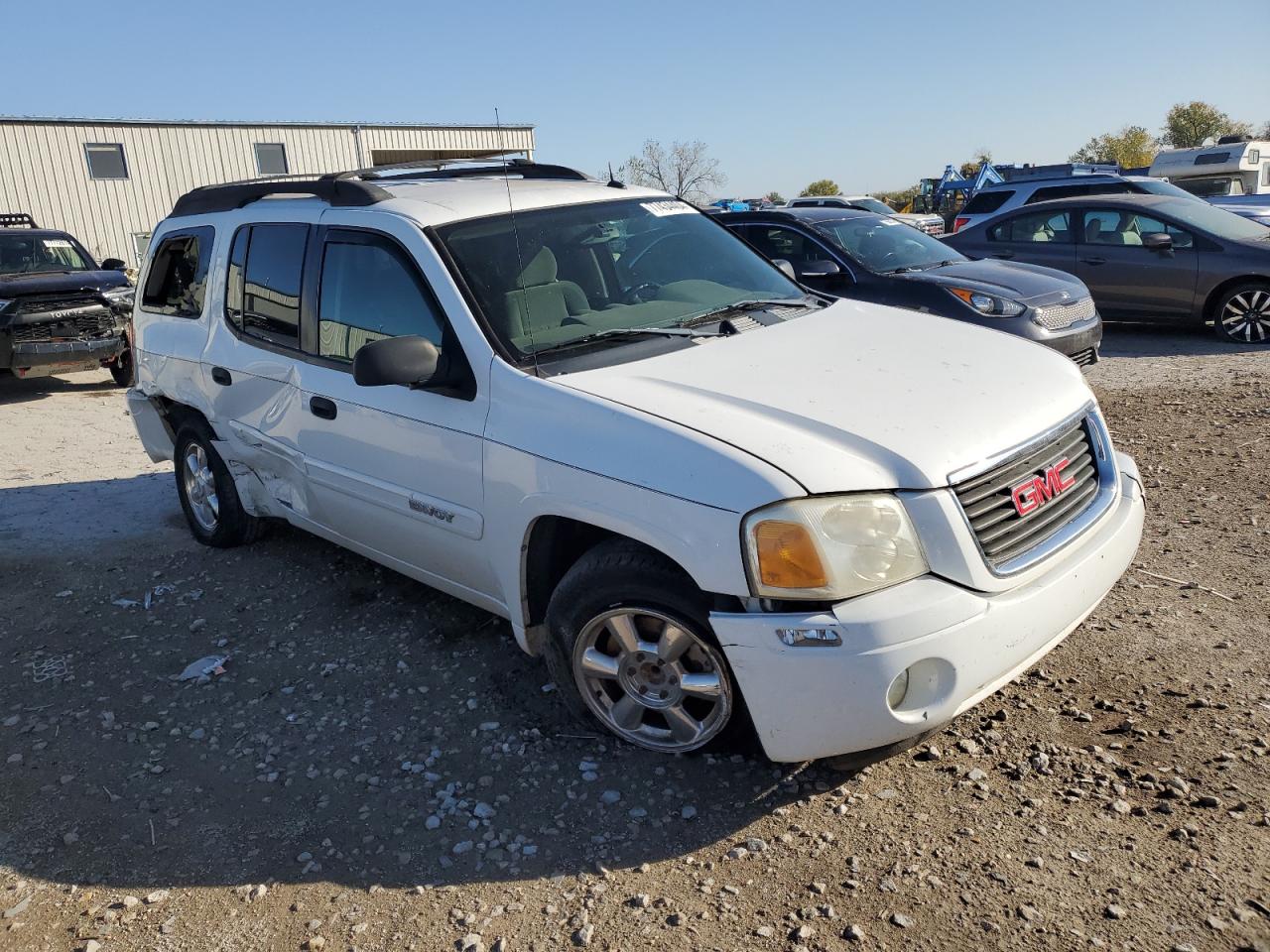 Lot #2955604757 2005 GMC ENVOY XL