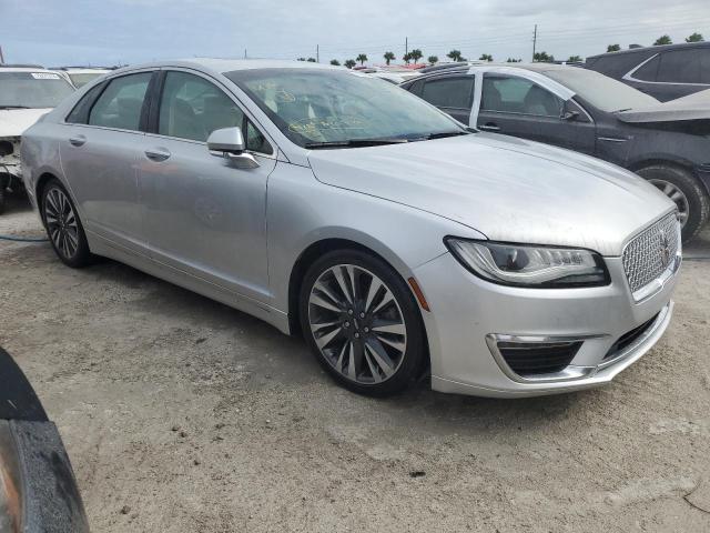 VIN 3LN6L5E90JR613450 2018 LINCOLN MKZ no.4