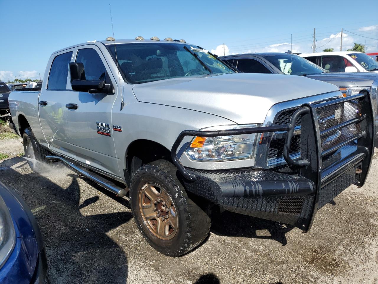 Lot #2974721044 2014 RAM 2500 ST