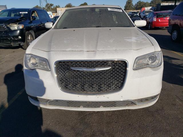 VIN 2C3CCAAG3FH859341 2015 Chrysler 300, Limited no.5