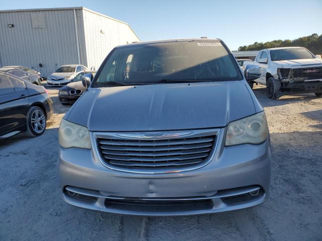 VIN 2C4RC1GG3DR722520 2013 Chrysler Town and Countr... no.5