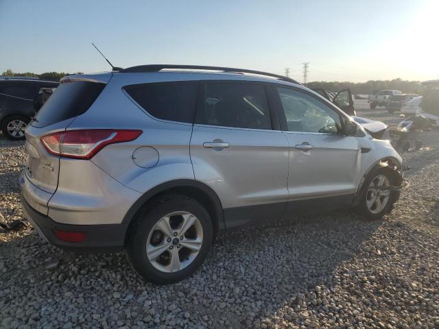 VIN 1FMCU0GXXGUB95835 2016 Ford Escape, SE no.3