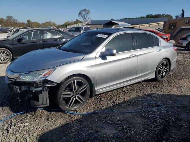 2017 HONDA ACCORD TOU - 1HGCR3F94HA026182