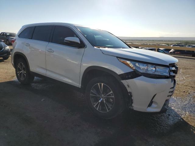 VIN 5TDZZRFH3KS296792 2019 Toyota Highlander, LE no.4