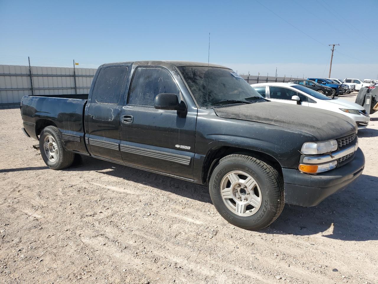 Lot #2974836109 2000 CHEVROLET 1500 SILVE