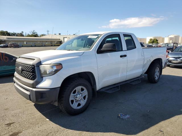 VIN 5TFRM5F12JX126362 2018 Toyota Tundra, Double Ca... no.1