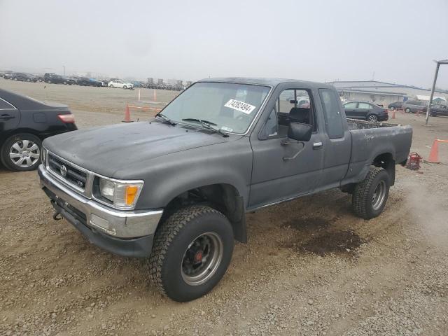 Toyota PICKUP 1/2