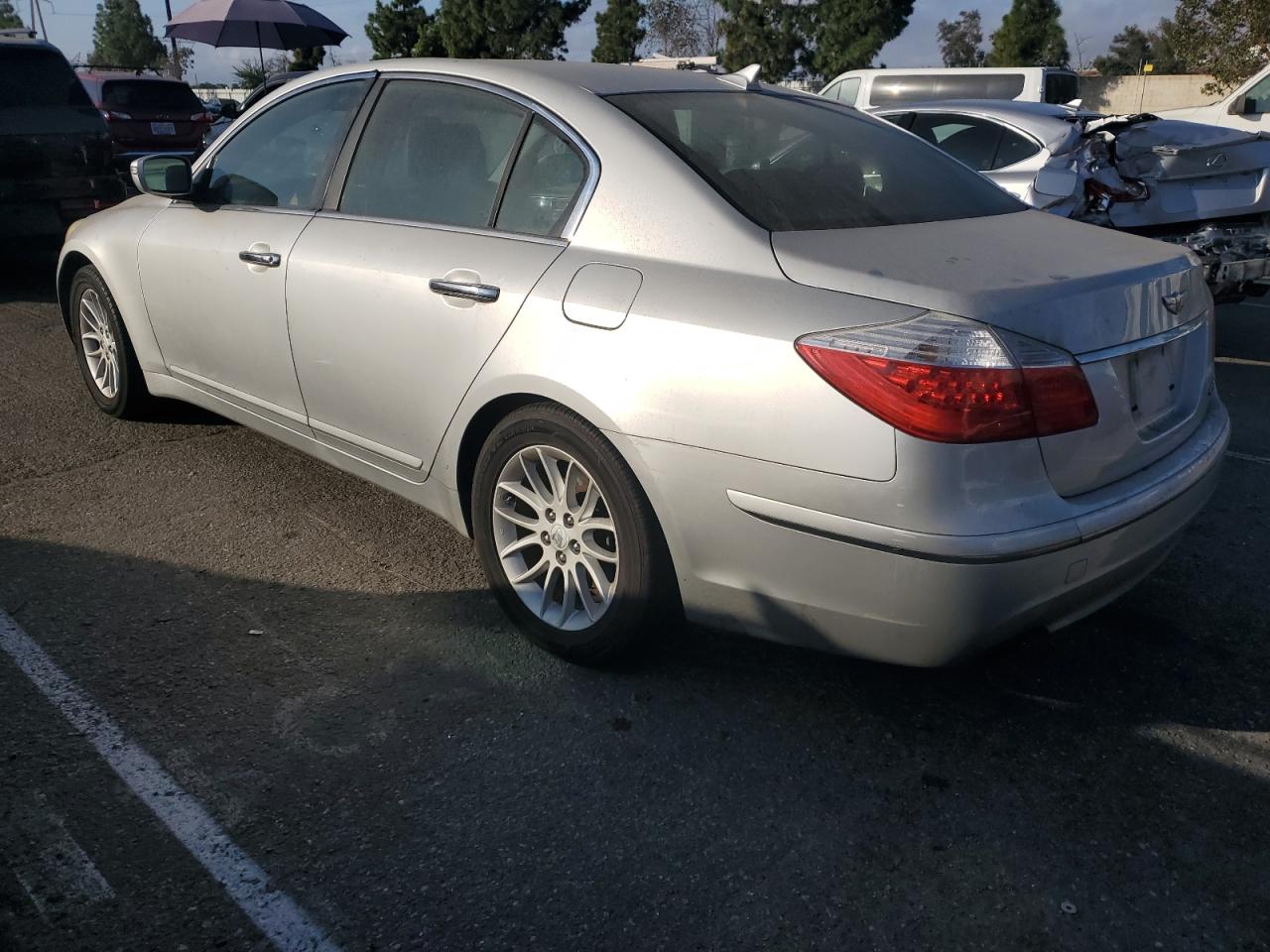 Lot #2943186387 2010 HYUNDAI GENESIS 3.