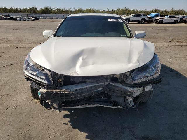 VIN 1HGCR2F77GA049852 2016 Honda Accord, EX no.5