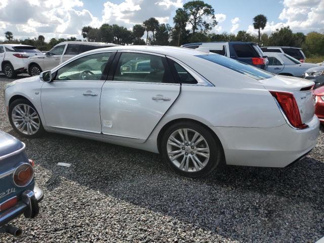 VIN 2G61M5S34J9165380 2018 Cadillac XTS, Luxury no.2