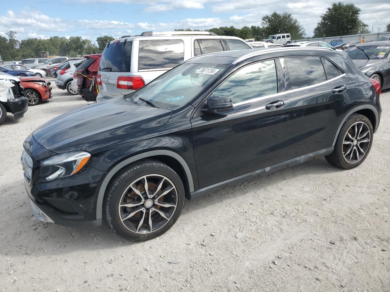 MERCEDES-BENZ GLA-CLASS 250
