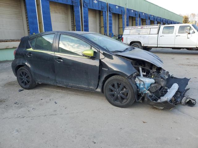2016 TOYOTA PRIUS C - JTDKDTB32G1122076