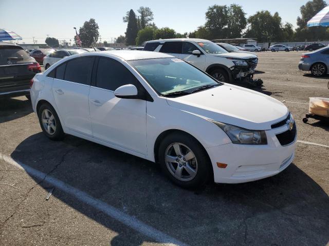 VIN 1G1PC5SB0E7250136 2014 Chevrolet Cruze, LT no.4