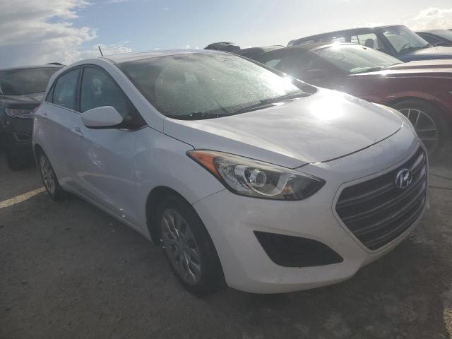 VIN KMHD35LH7GU256688 2016 Hyundai Elantra no.4