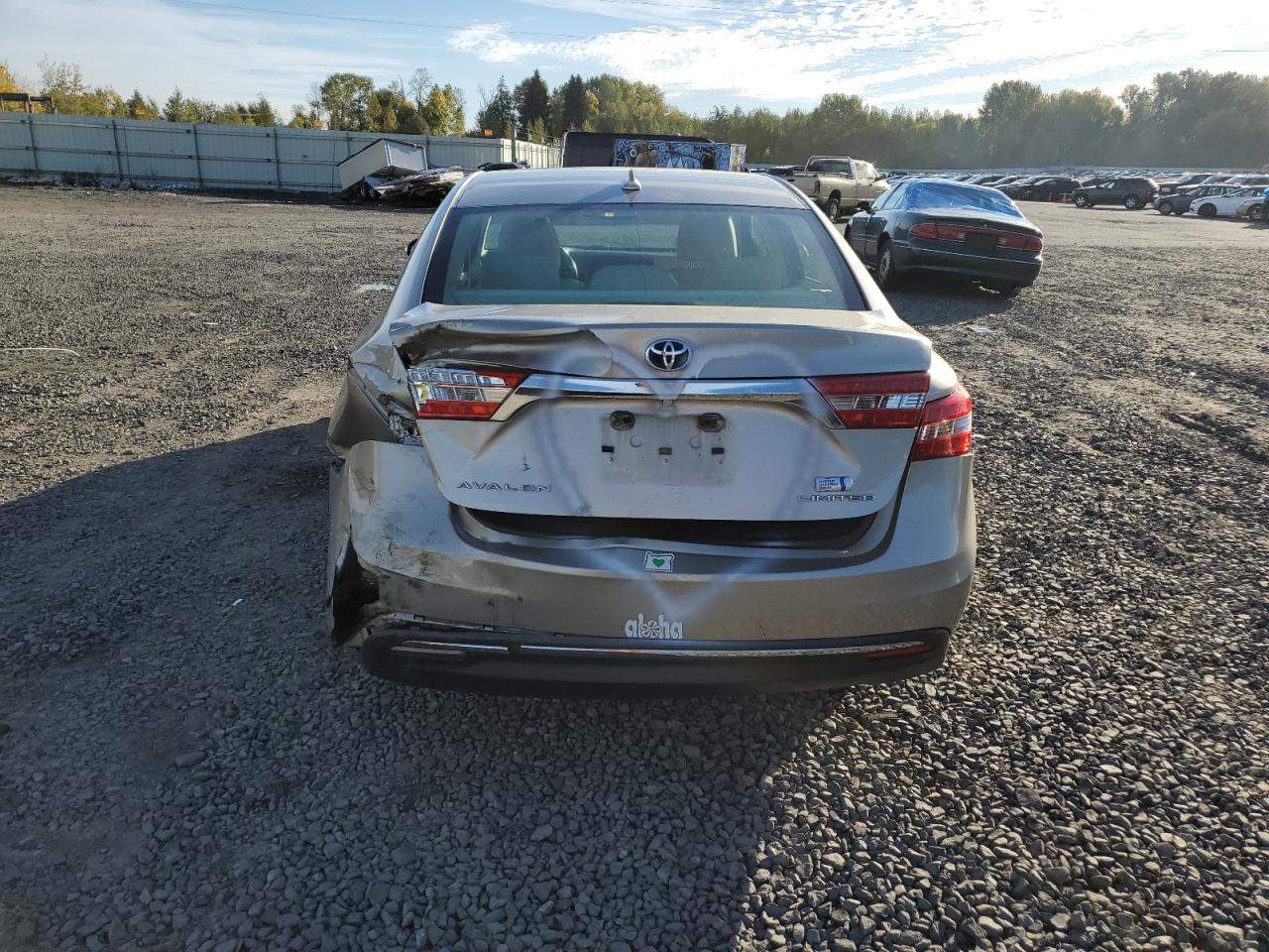 Lot #2976916567 2015 TOYOTA AVALON HYB