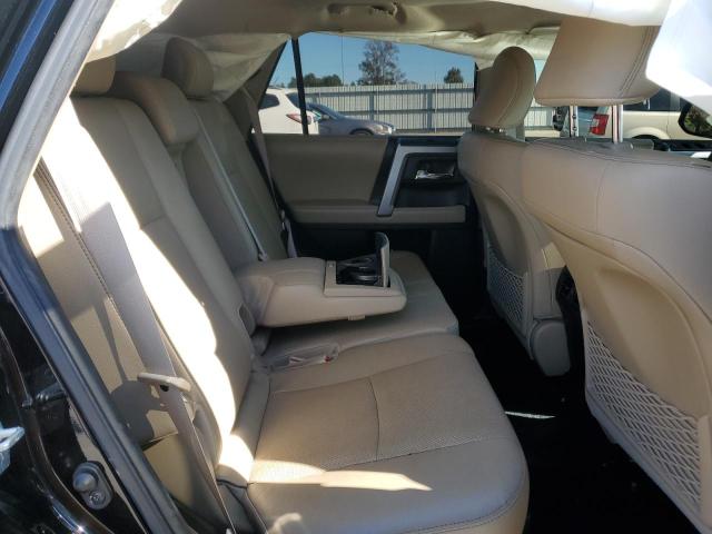 2018 TOYOTA 4RUNNER SR - JTEBU5JR0J5554968