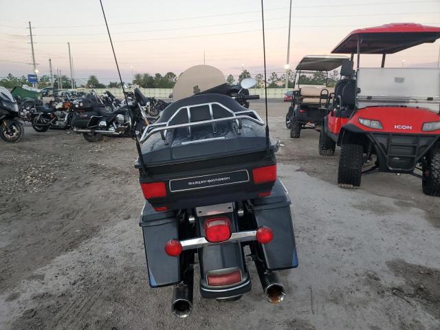 2010 HARLEY-DAVIDSON FLHTK - 1HD1KEM10AB674877