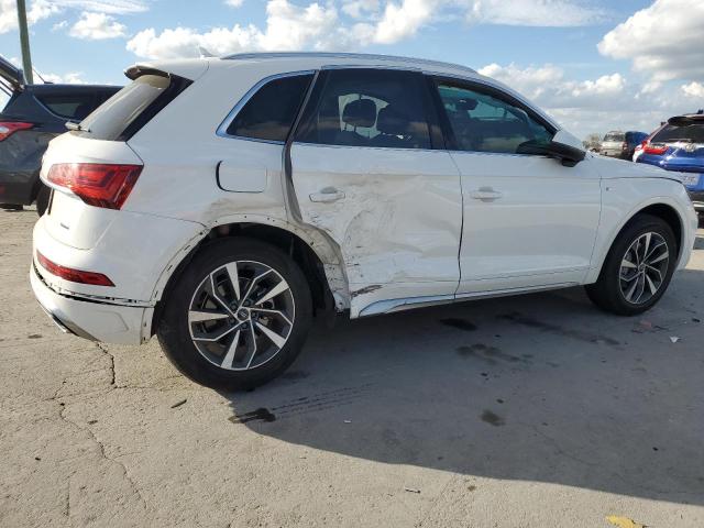 VIN WA1EAAFY9N2018492 2022 Audi Q5, Premium Plus 45 no.3