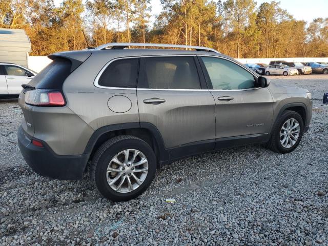 VIN 1C4PJLCB3KD153042 2019 Jeep Cherokee, Latitude no.3