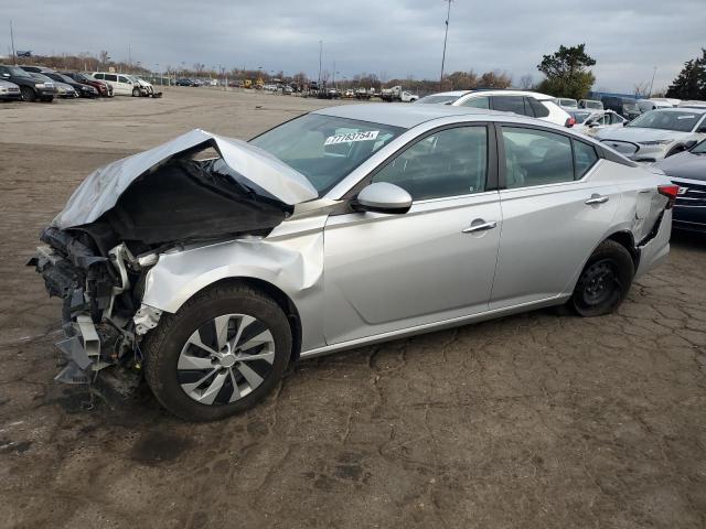 NISSAN ALTIMA S