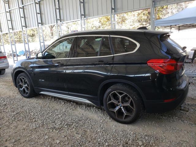 VIN WBXHT3C3XJ5K28175 2018 BMW X1 no.2