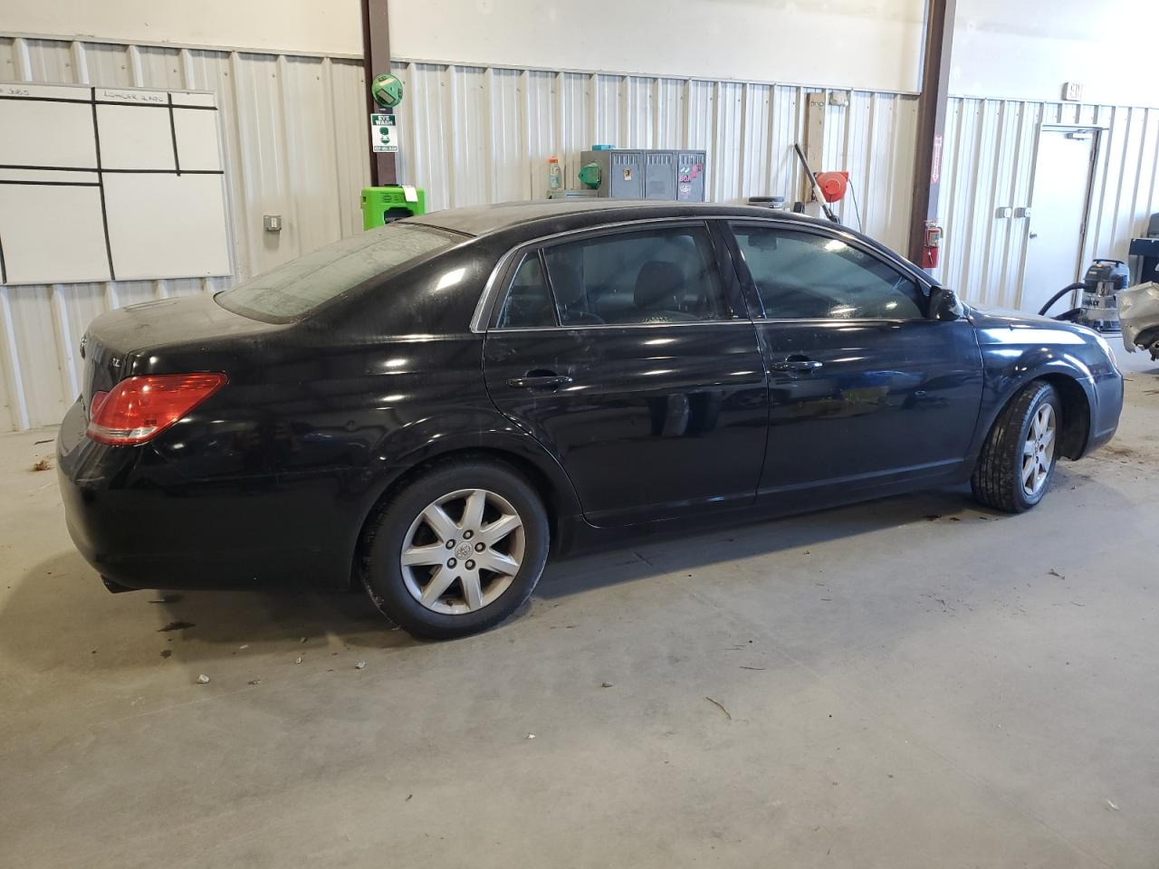 Lot #2994218426 2007 TOYOTA AVALON XL