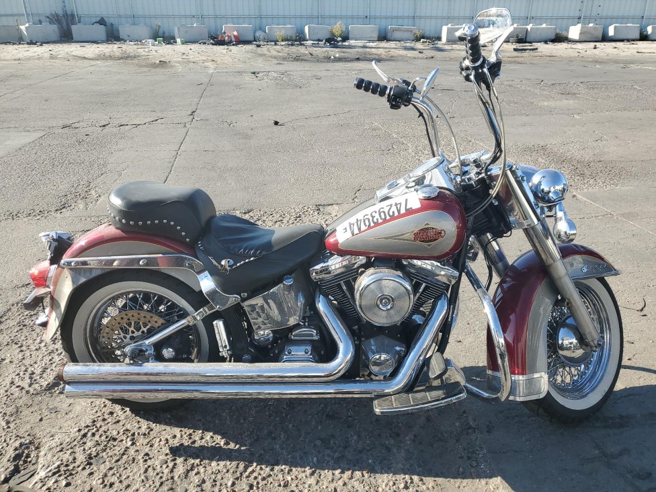  Salvage Harley-Davidson Fl