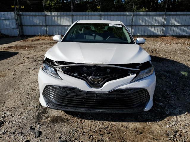 2018 TOYOTA CAMRY L - 4T1B11HK1JU564165