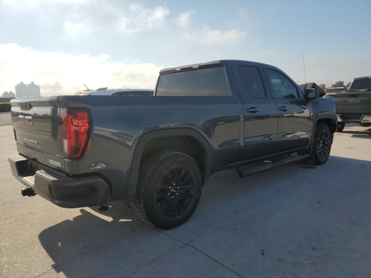 Lot #2994148268 2022 GMC SIERRA LIM