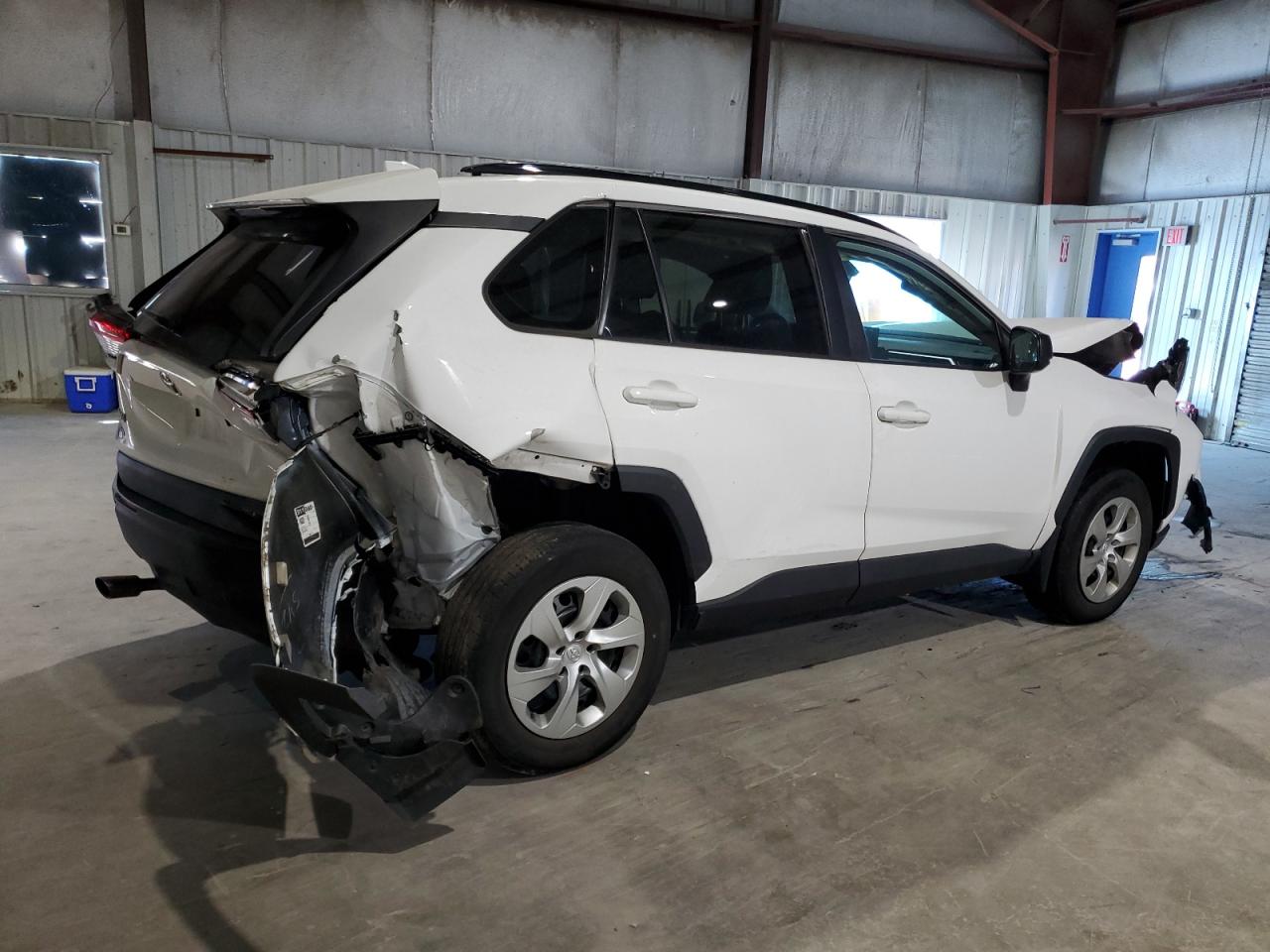 Lot #2935902908 2019 TOYOTA RAV4 LE