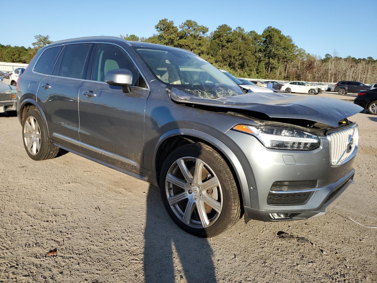 Lot #2921628709 2019 VOLVO XC90 T6 IN