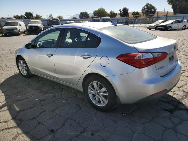 VIN KNAFK4A65E5072981 2014 KIA Forte, LX no.2