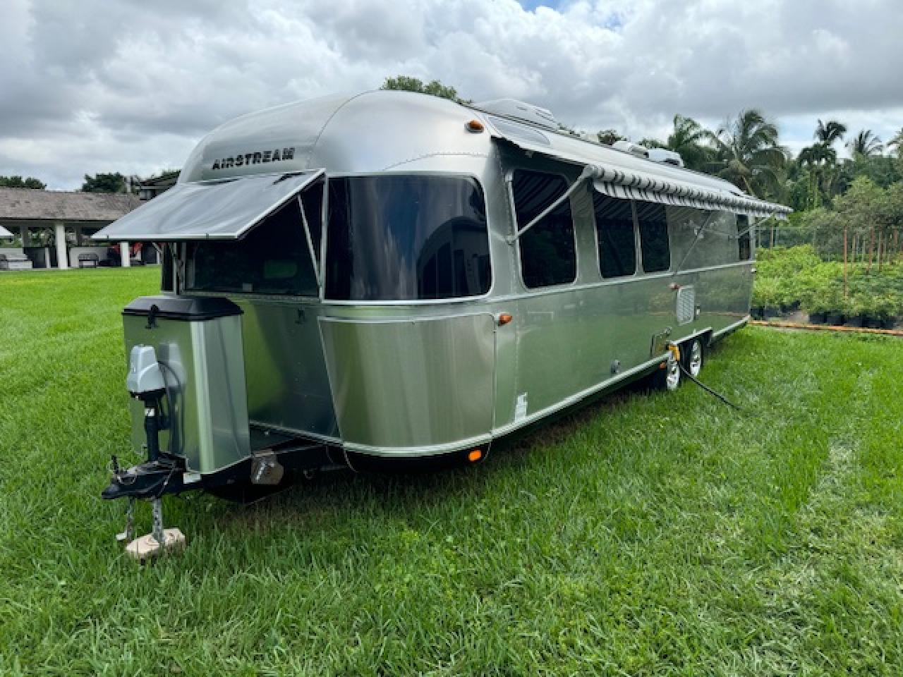 Airstream Classic 2018 