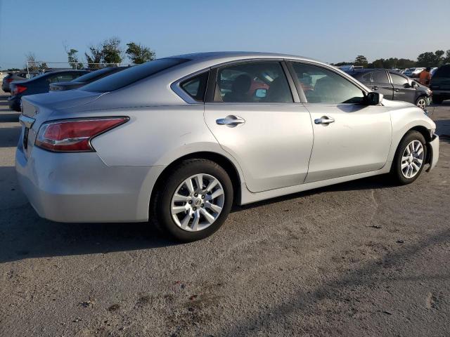 VIN 1N4AL3AP3FN322237 2015 Nissan Altima, 2.5 no.3