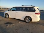 TOYOTA SIENNA LE photo