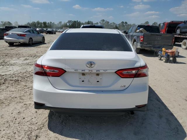 2018 TOYOTA CAMRY L - 4T1B11HK9JU519572