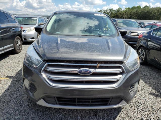 VIN 1FMCU0GDXHUE91333 2017 Ford Escape, SE no.5