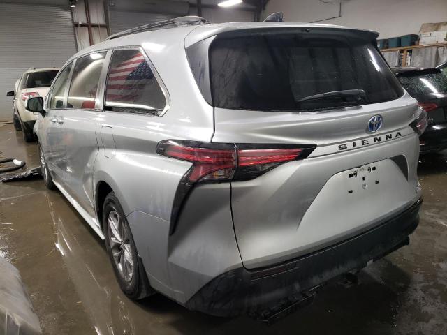2021 TOYOTA SIENNA XLE - 5TDYRKEC0MS057891