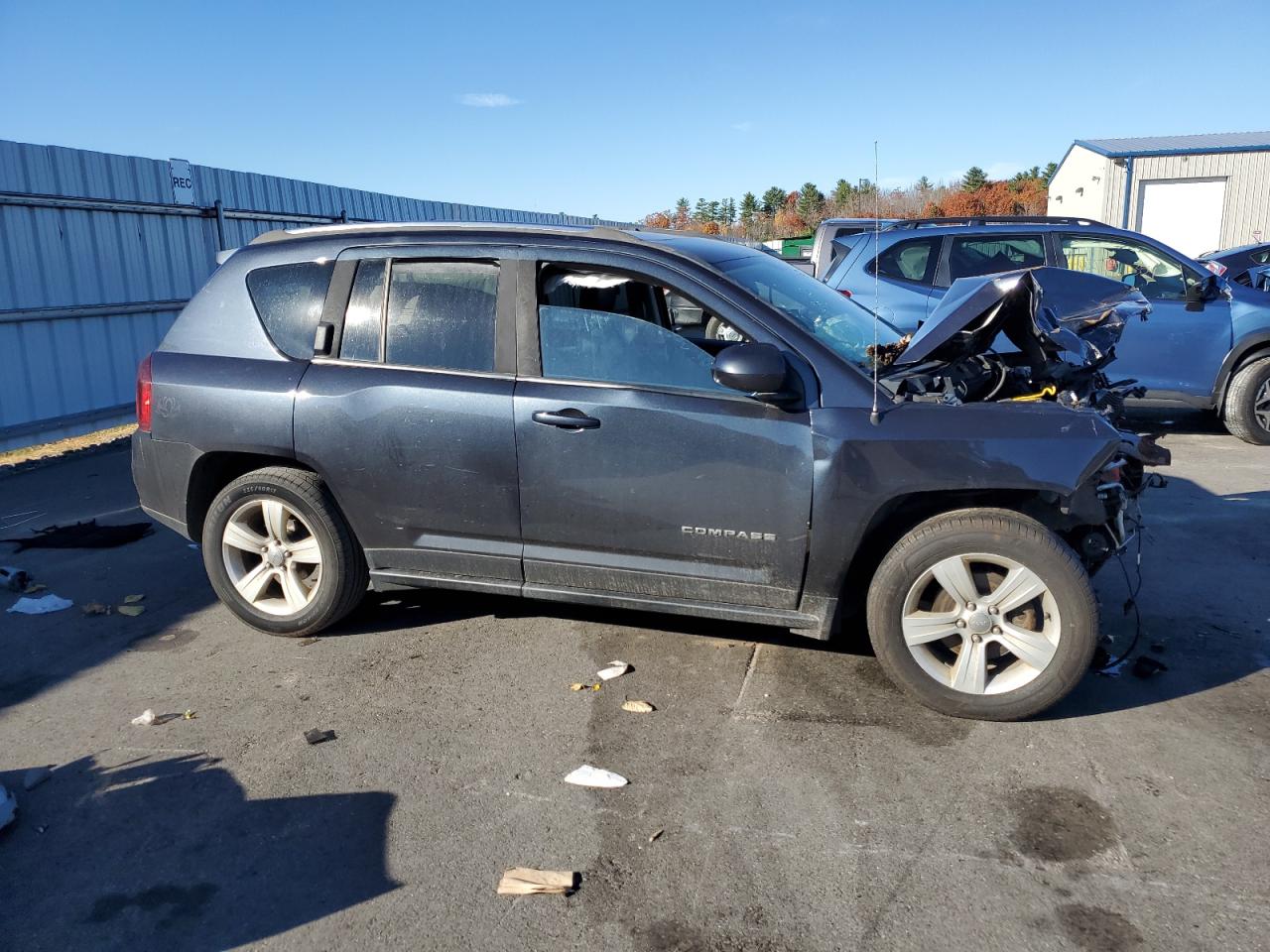 Lot #2986651095 2015 JEEP COMPASS LA