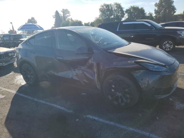 2024 TESLA MODEL Y 7SAYGDEE3RA236473