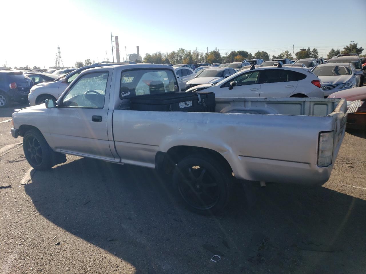 Lot #2952906798 1991 TOYOTA PICKUP 1/2