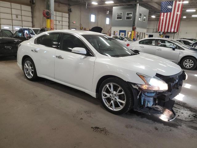 VIN 1N4AA5AP3EC483053 2014 Nissan Maxima, S no.4