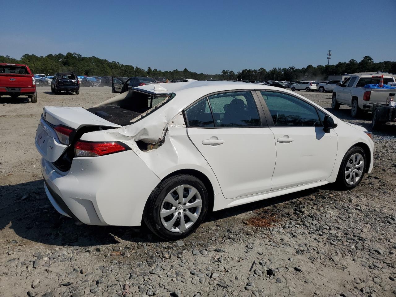 Lot #2926084746 2021 TOYOTA COROLLA LE